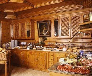 Dreifluessehof Hotel 4*